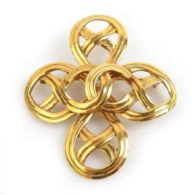 Pre-owned Chanel Metal Brooch () In Gold