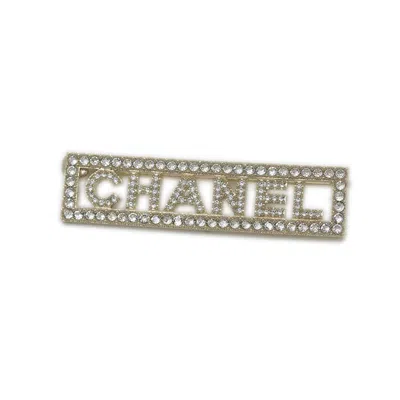 Pre-owned Chanel Metal Brooch () In Gold