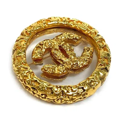 Pre-owned Chanel Metal Brooch () In Gold