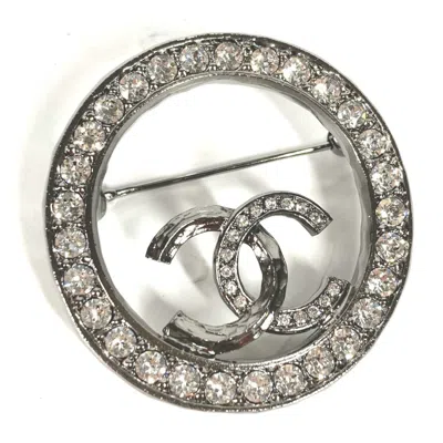 Pre-owned Chanel Metal Brooch () In Multi