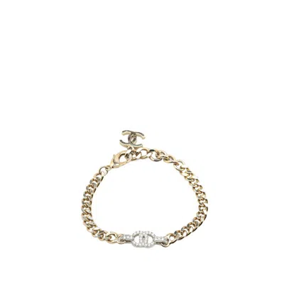 Pre-owned Chanel Metal Charm Bracelet () In Silver