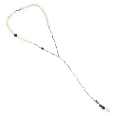 Pre-owned Chanel Metal Necklace Jewelry () In Silver