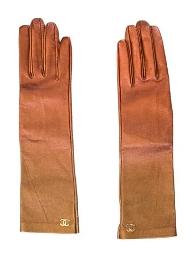 Pre-owned Chanel Metallic Cc Gloves