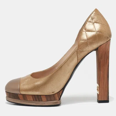 Pre-owned Chanel Metallic Gold/bronze Quilted Leather Cc Platform Pumps Size 38