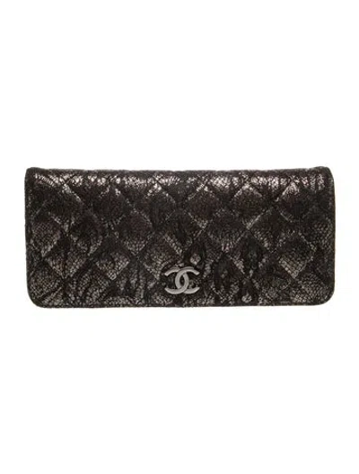 Pre-owned Chanel Metallic Lace Evening Clutch In Black/gold