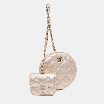 Pre-owned Chanel Metallic Lambskin Round Coin Purse And Airpods Case Bag