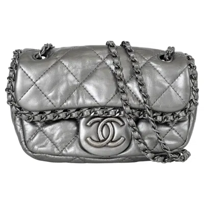 Pre-owned Chanel Metallic Silver Leather 11s Chain Me Mini Bag