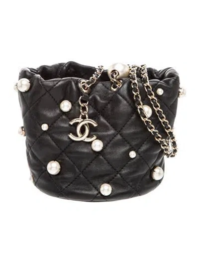 Pre-owned Chanel Mini About Pearls Bucket Bag In Black