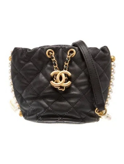 Pre-owned Chanel Mini About Pearls Bucket Bag In Black