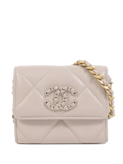 Pre-owned Chanel Mini  19 Shoulder Bag In Gray