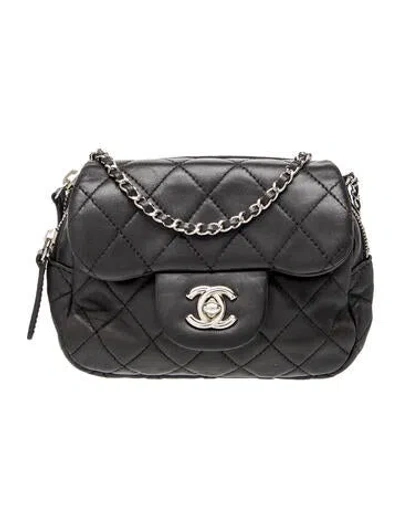 Pre-owned Chanel Mini Flap Wallet On Chain In Black
