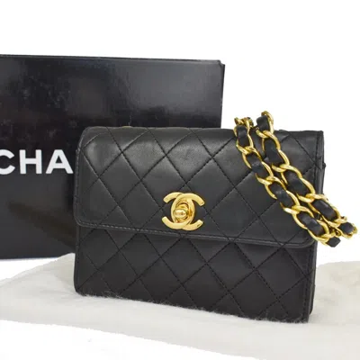 Pre-owned Chanel Mini Matelassé Black Leather Shoulder Bag ()