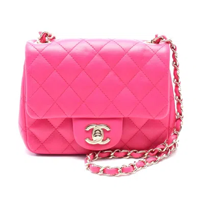 Pre-owned Chanel Mini Matelasse Leather Shoulder Bag In Pink