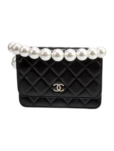 Pre-owned Chanel Mini Maxi Pearls Wallet On Chain In Black
