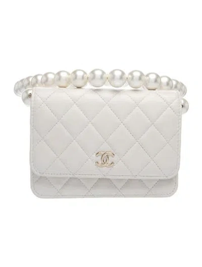 Pre-owned Chanel Mini Maxi Pearls Wallet On Chain In White