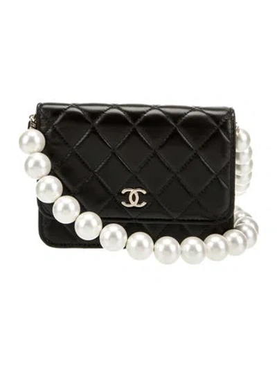 Pre-owned Chanel Mini Pearl Wallet On Chain In Black