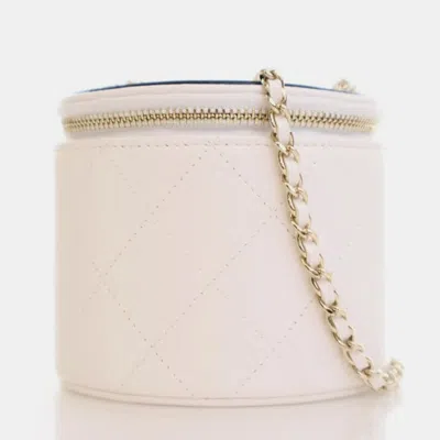 Pre-owned Chanel Mini White Lambskin Round Vanity Case With Chain