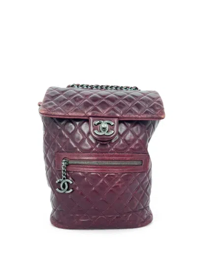 Pre-owned Chanel Mountain Quilted Backpack In Red