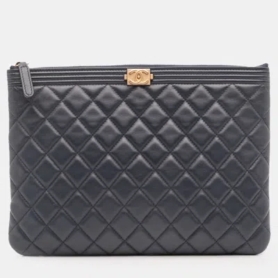 Pre-owned Chanel Navy Blue Medium Quilted Lambskin Boy O Case Clutch