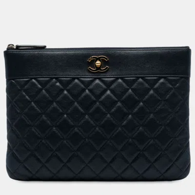 Pre-owned Chanel Navy Blue Medium Quilted Sheepskin Mademoiselle O Case Clutch