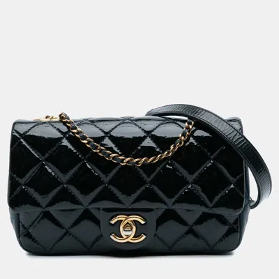Pre-owned Chanel Navy Blue Paris-salzburg Small Patent And Goatskin Cc Eyelet Flap