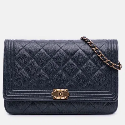 Pre-owned Chanel Navy Blue Quilted Caviar Boy Wallet On Chain