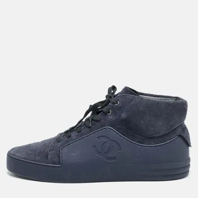 Pre-owned Chanel Navy Blue Rubber And Suede High-top Sneakers Size 45