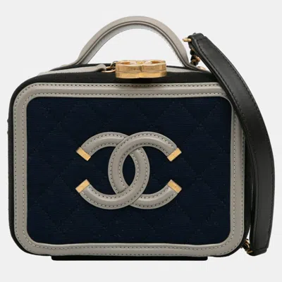 Pre-owned Chanel Navy Blue Small Jersey Cc Filigree Vanity Case