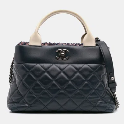 Pre-owned Chanel Navy Blue Small Quilted Calfskin And Tweed Top Handle Tote