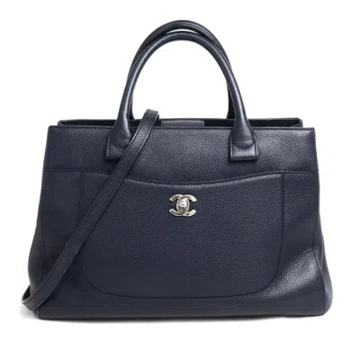 Pre-owned Chanel Navy Caviar Leather Shoulder Bag ()