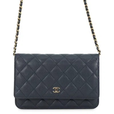 Pre-owned Chanel Navy Grained Calfskin Chain/shoulder Wallet () In Blue