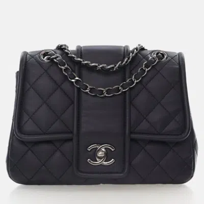 Pre-owned Chanel Navy Lambskin Elementary Chic Flap Bag In Blue