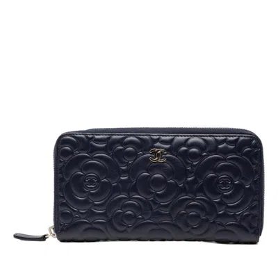 Pre-owned Chanel Navy Leather Long Wallet (bi-fold) () In Blue