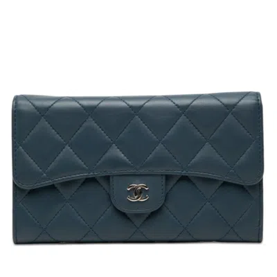 Pre-owned Chanel Navy Leather Long Wallet (bi-fold) ()