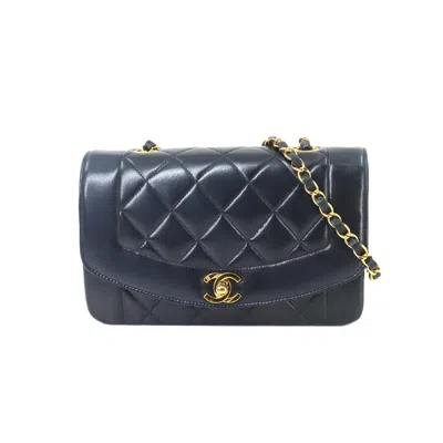Pre-owned Chanel Navy Leather Shoulder Bag ()