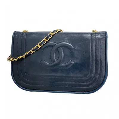 Pre-owned Chanel Navy Leather Shoulder Bag () In Blue