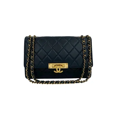 Pre-owned Chanel Navy Leather Shoulder Bag () In Blue