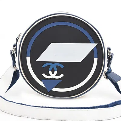 Pre-owned Chanel Navy Leather Shoulder Bag () In Multi