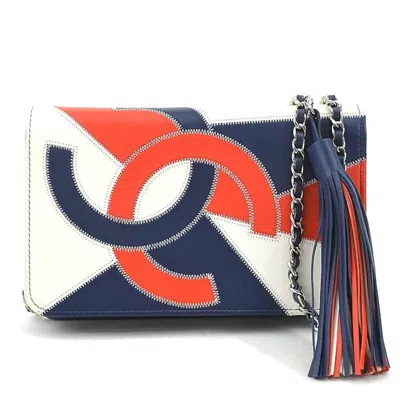 Pre-owned Chanel Navy Off-white Red Color Leather Chain/shoulder Wallet ()