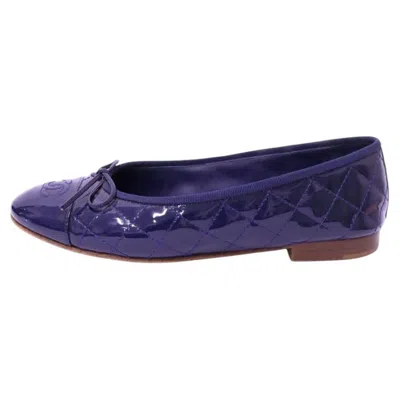 Pre-owned Chanel Navy Patent Leather Quilted Ballet Flats - Eu 38 In Blue