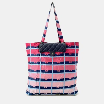 Pre-owned Chanel Navy Pink Caviar Leather Nylon Shoulder Bag