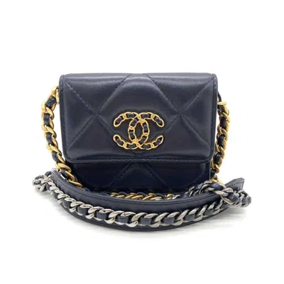 Pre-owned Chanel Navy Shoulder Bag ()