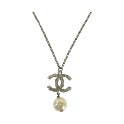 Pre-owned Chanel Necklace () In Black