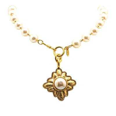 Pre-owned Chanel Necklace () In Gold