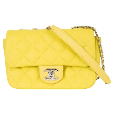 Pre-owned Chanel Neon Yellow Leather 16c Seoul Coco Rain Flap Bag