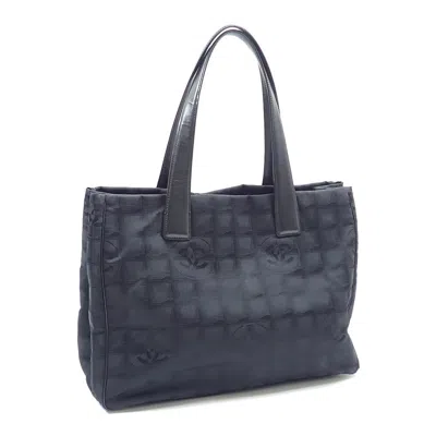 Pre-owned Chanel New Travel Line Black Nylon Tote Bag ()