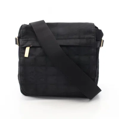 Pre-owned Chanel New Travel Line Leather Nylon Canvas Shoulder Bag () In Black