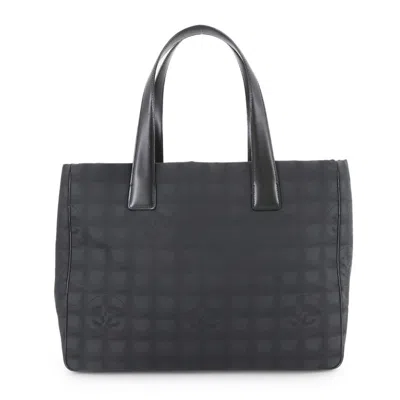 Pre-owned Chanel New Travel Line Leather Tote Bag () In Black