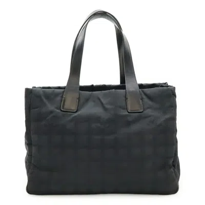 Pre-owned Chanel New Travel Line Leather Tote Bag () In Black