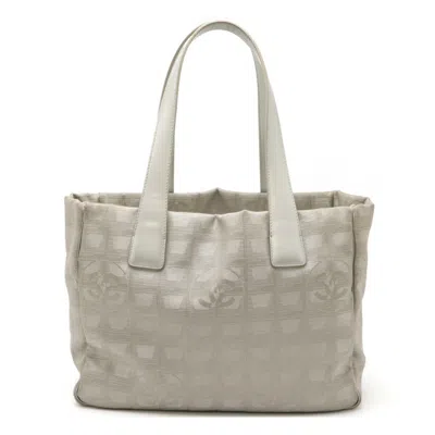Pre-owned Chanel New Travel Line Silver New Travel Line Shoulder Bag Tote Bag ()